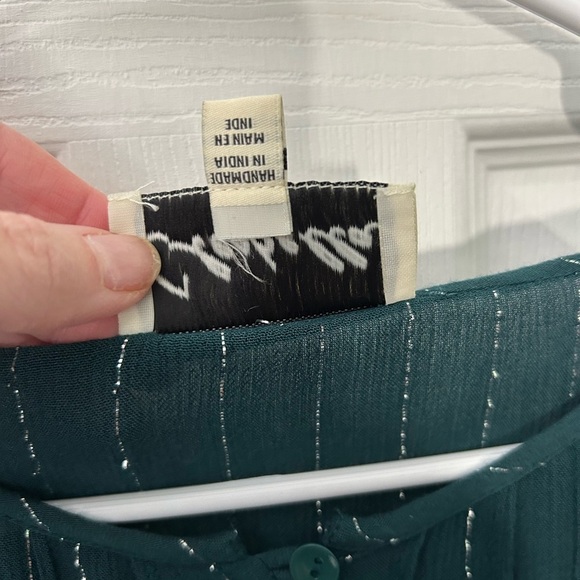 Cleobella Emerald Green Long Sleeve Metallic Striped Ruffle Blouse Size Medium - Picture 7 of 12